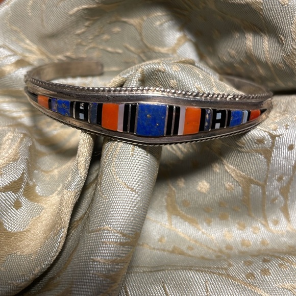 Native American Indian Turquoise bracelet red white blue and black - Picture 2 of 5